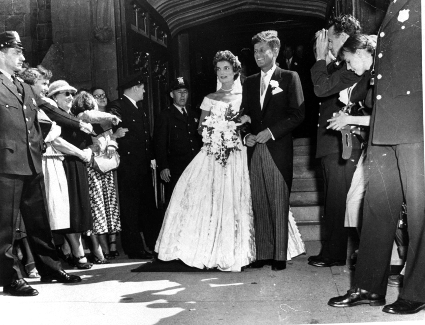 1953: John F. Kennedy and Jacqueline Lee Bouvier